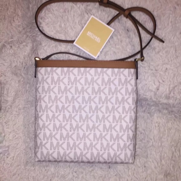 SOLD on Ebay NWT AUTHENTIC MICHAEL KORS VANILLA - Picture 7 of 7